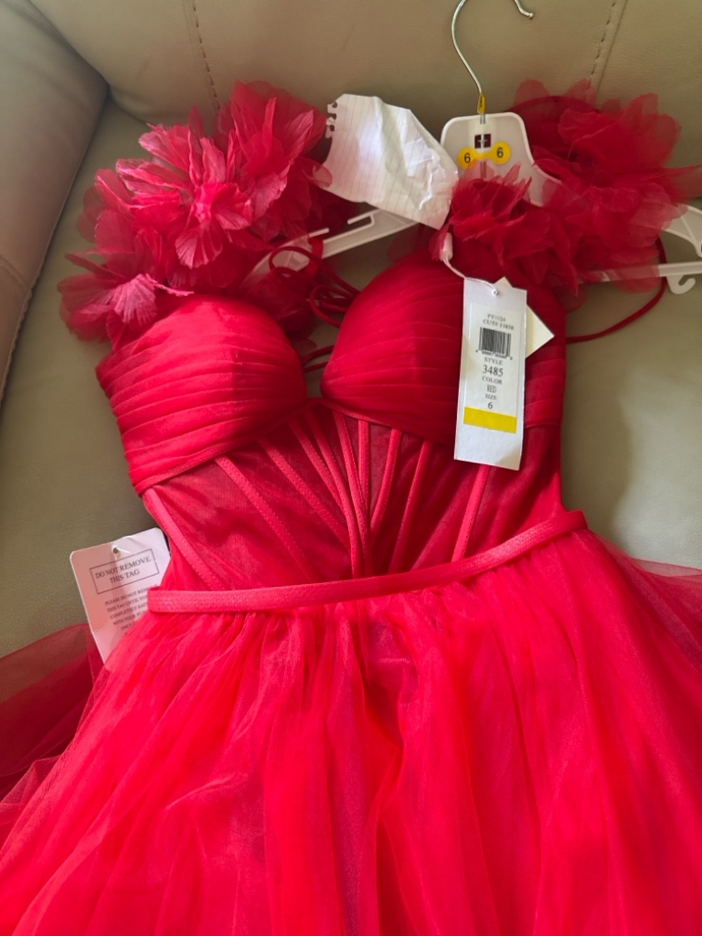 Colors Dress 3485 Red Tulle Floral Strap Prom Pageant Gown Size 6 NWT - Picture 5 of 8